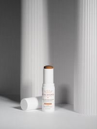 Stick correcteur de teint aux céramides SPF30 : 30 TAN Poids 12 g / 0,42 oz